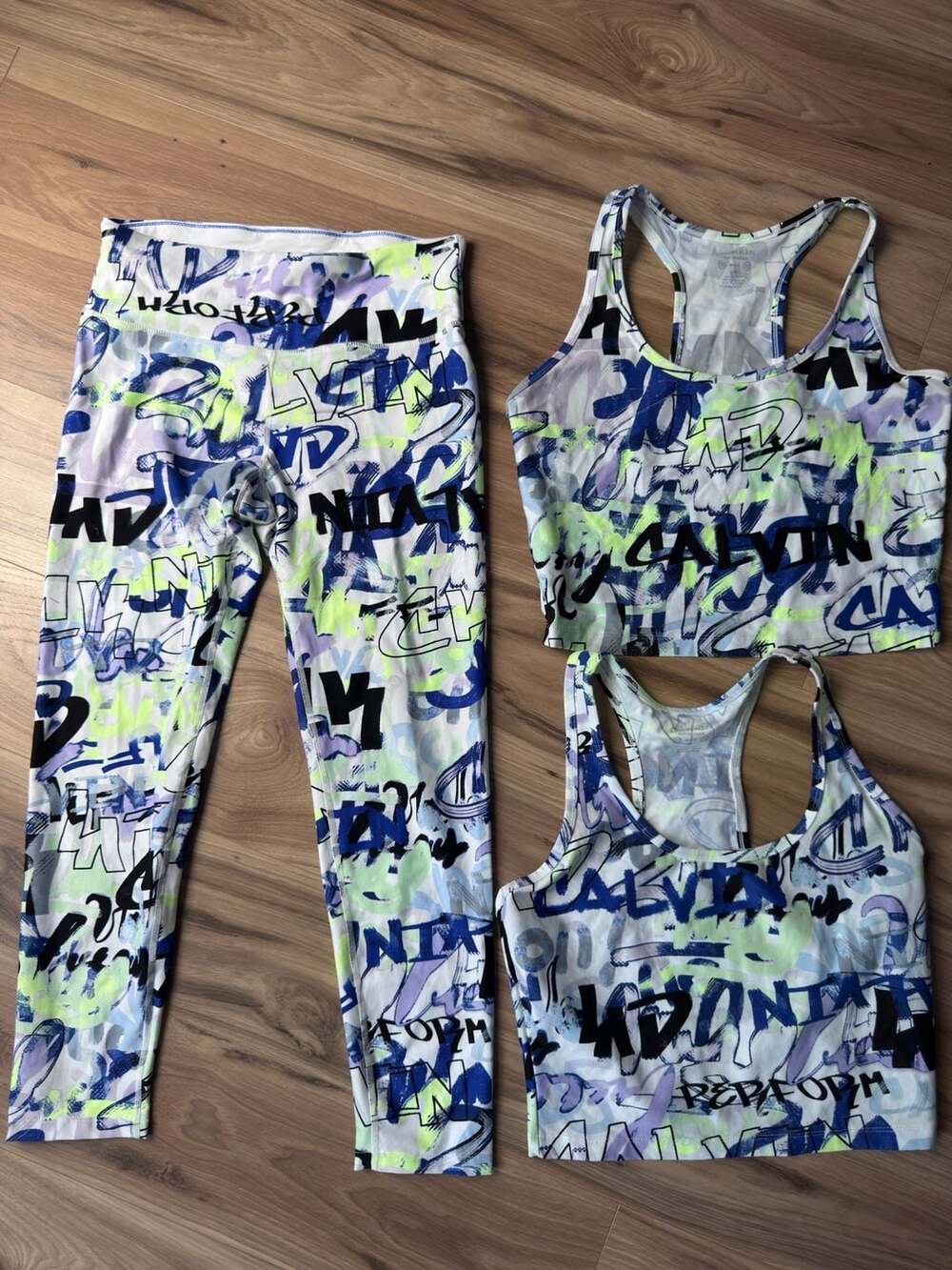 Calvin Klein Performance Graffiti Print Workout Set
